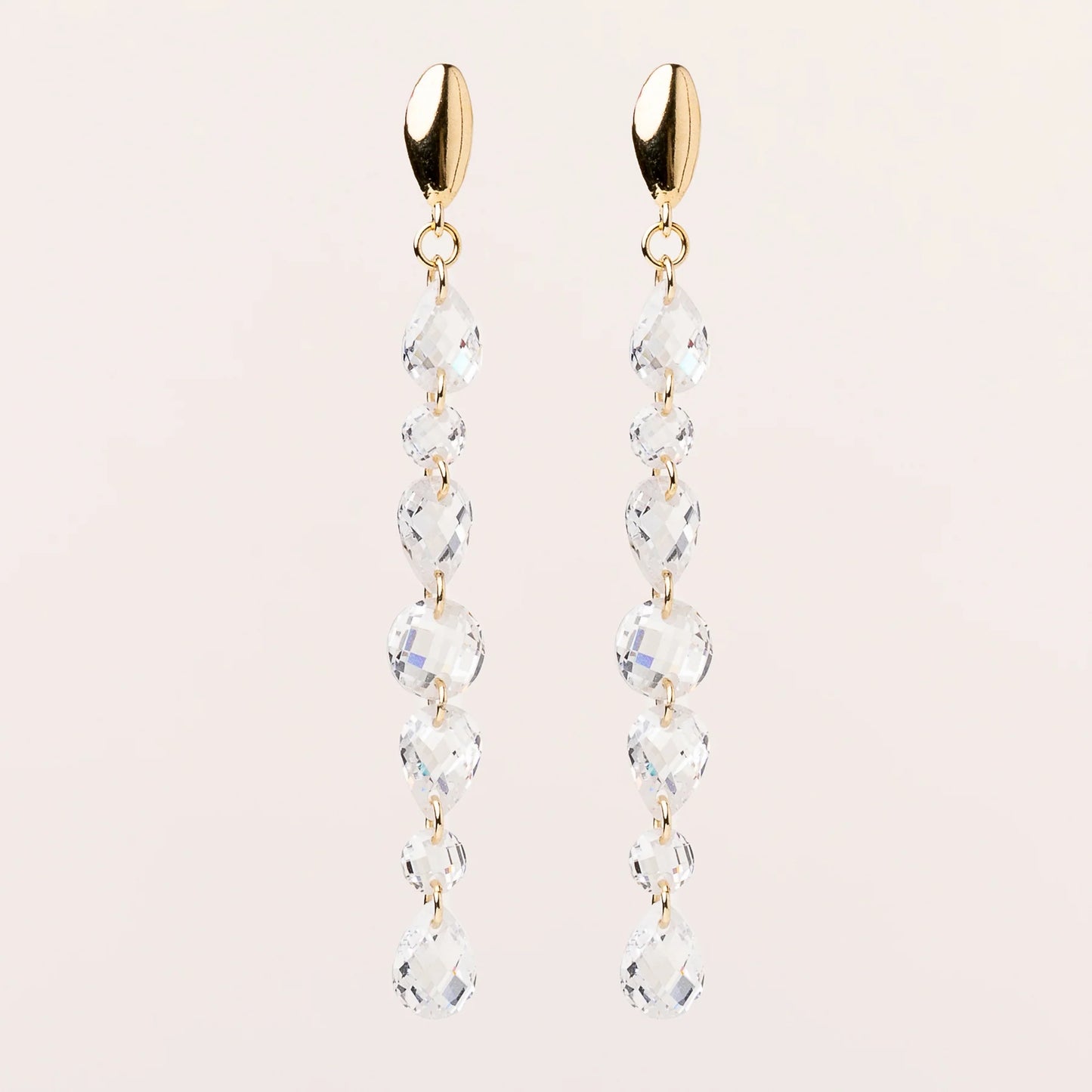 OHRRING CAMILLE LONG – Eleganz in ihrer schönsten Form