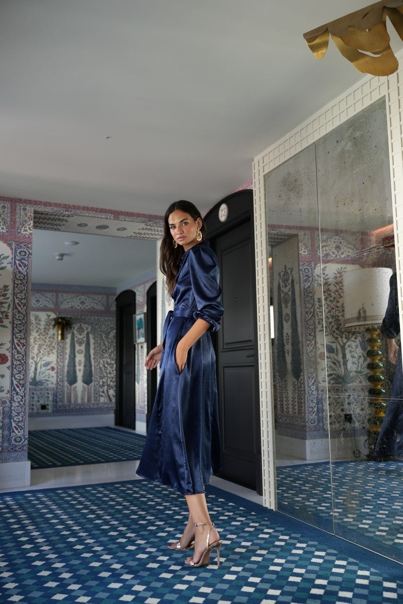 Kleid Bruma Satin Hemdblusenkleid